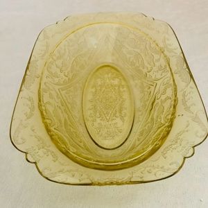 Federal Glass 10" Oval Vegetable Madrid Amber